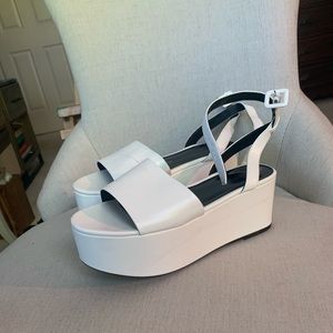FUN RETRO SANDALS (great for themed events)